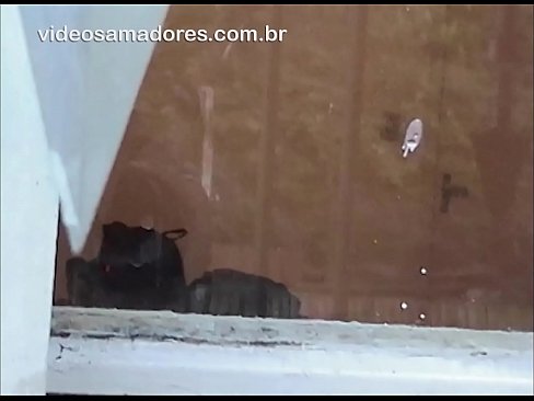 ❤️ Hombre cachondo mirando a su novia con otro chico, grabando un vídeo de follada sin molestar a la pareja ☑ Porno casero en es.milf300com.ru ❌️